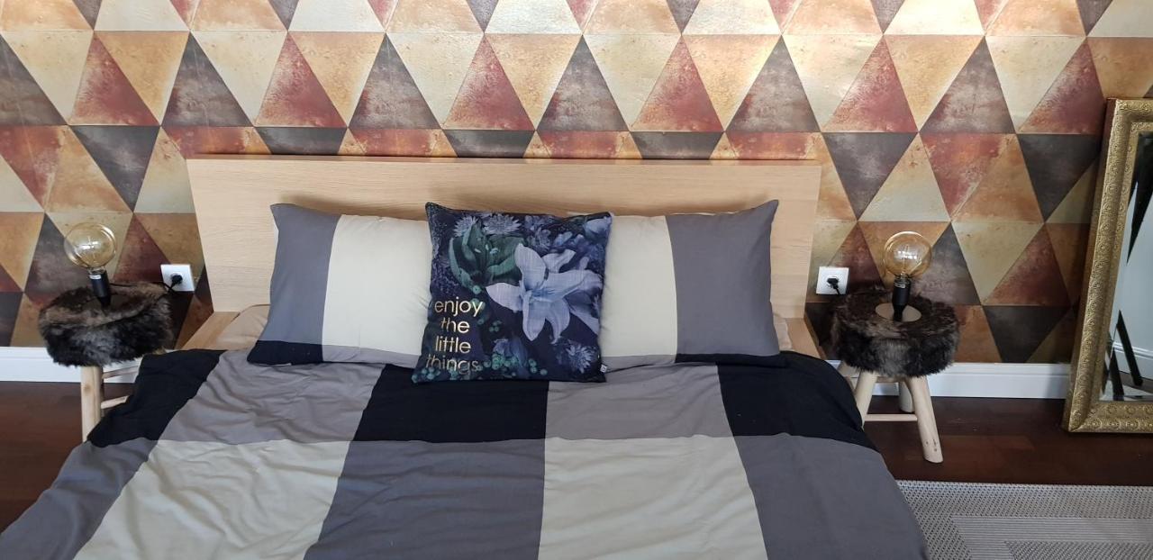 Boutique Apartman I Έγκερ Εξωτερικό φωτογραφία